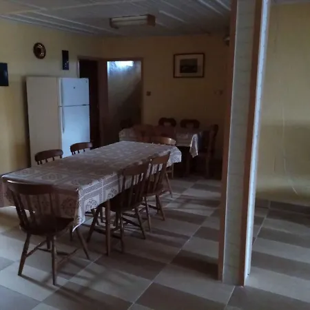 In Balatonmariafuerdo 19249 公寓